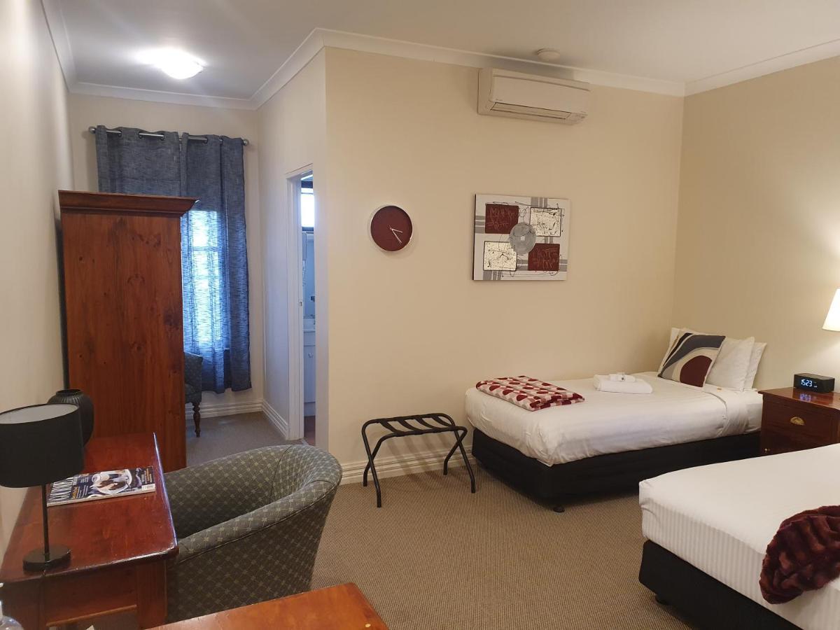 The Lancefield Lodge Lance Field Exterior photo